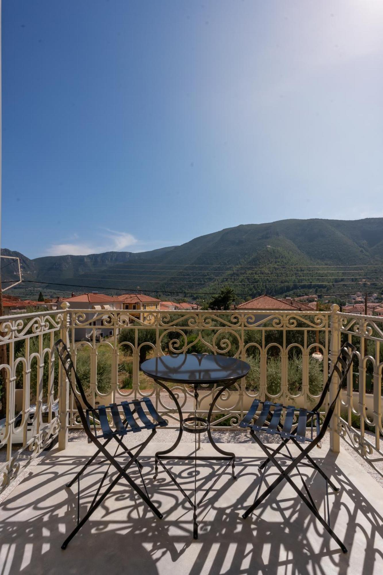Kraka Apartments Λεωνίδιο Εξωτερικό φωτογραφία